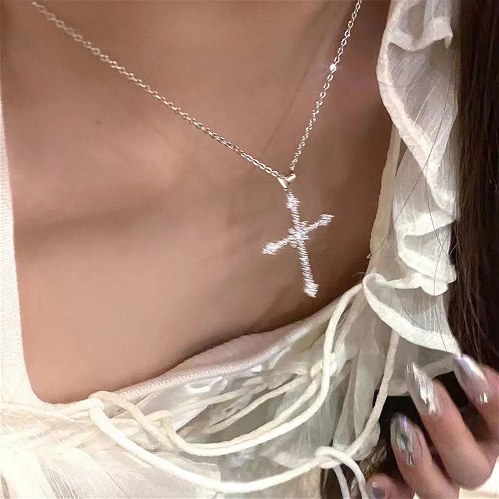 Collana “Crystal Cross Star”