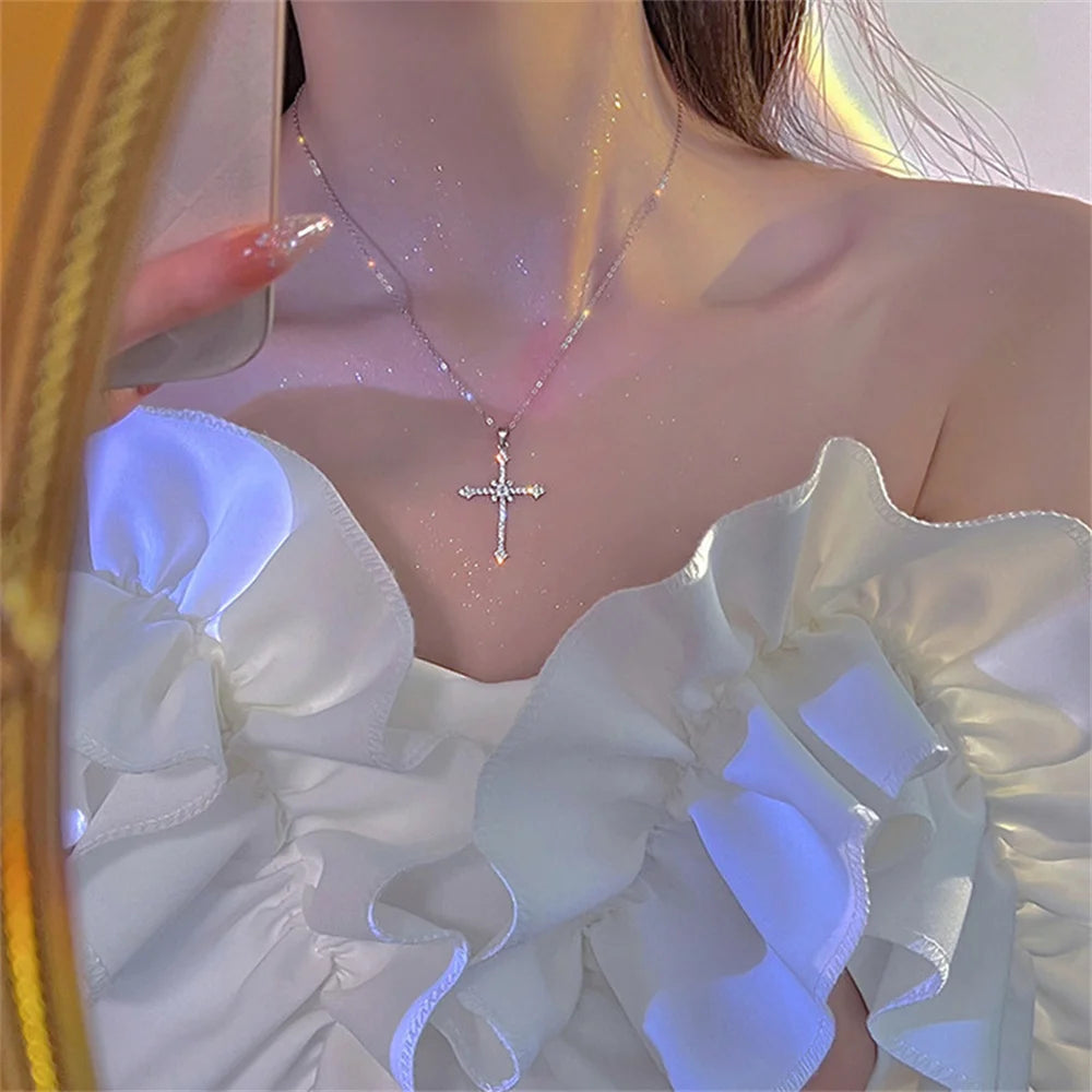 Collana “Crystal Cross Star”